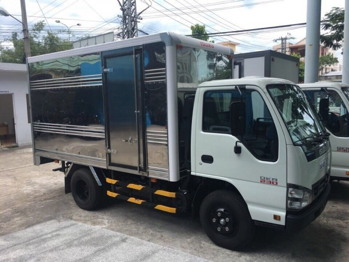 Đại lý xe tải ô tô chuyên dùng Sài Gòn