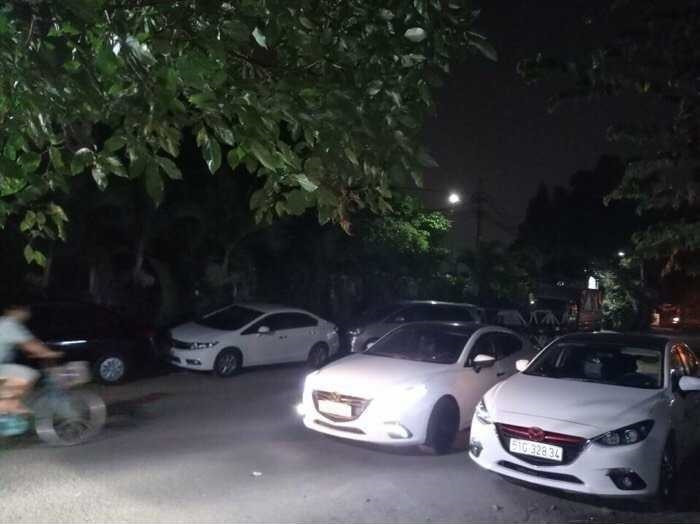 Cho thuê xe 4 chỗ Mazda 3 giá rẻ tại TPHCM(3)