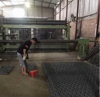 Tại sao lưới thép hàn là giải pháp thay thế hiệu quả cho lưới thép buộc tay?