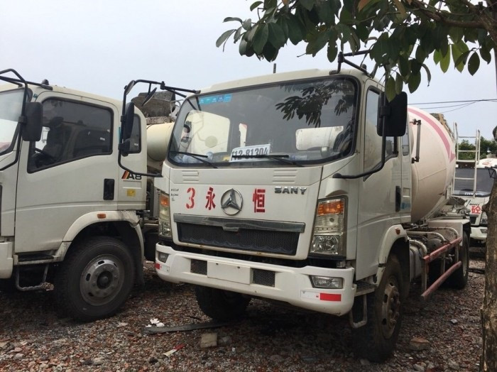 Những xe trộn bê tông đáng mua nhất(5)