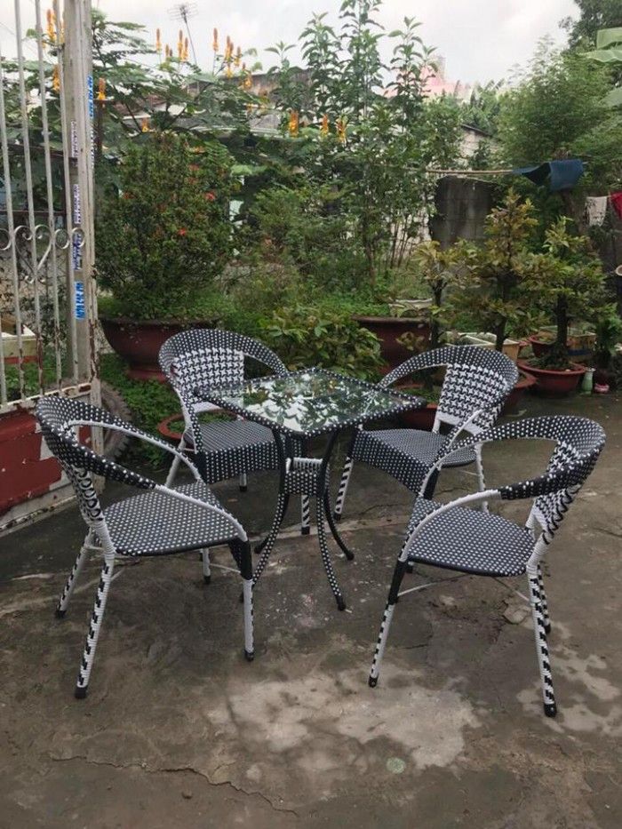 Mẫu bàn ghế giả mây đẹp(1)