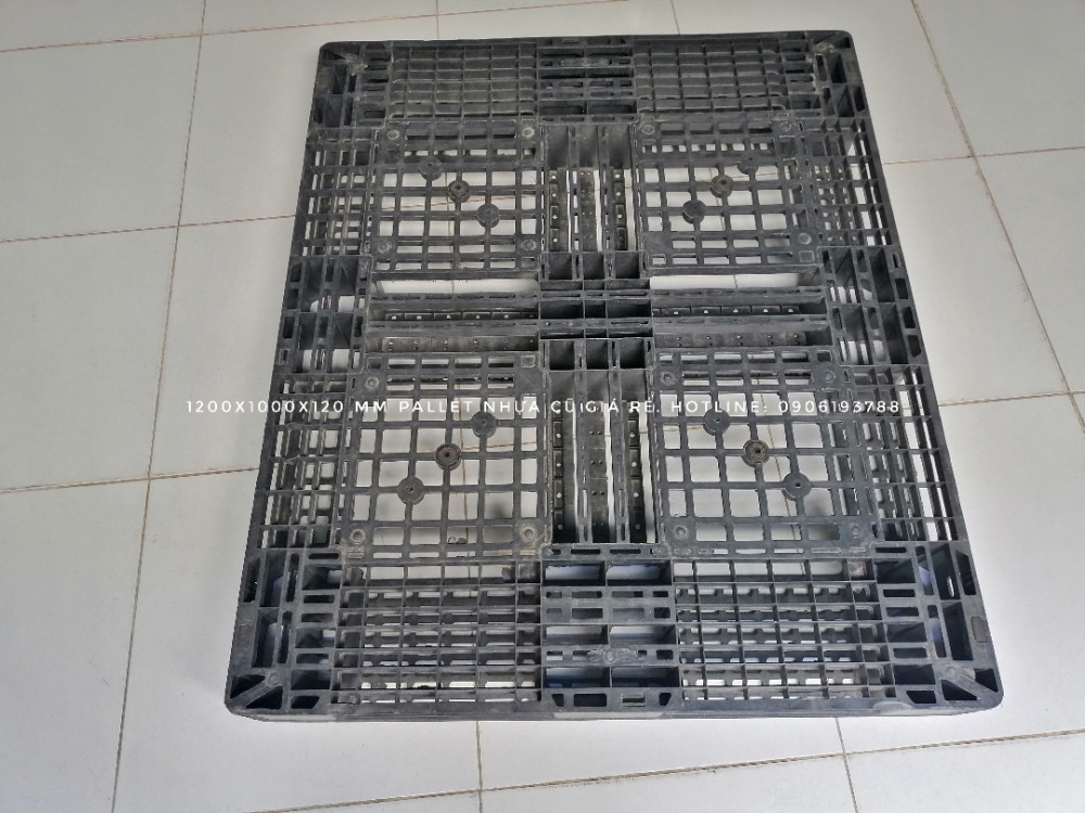 kích thước pallet nhựa cũ 1200x1000x120mm màu đen - 6