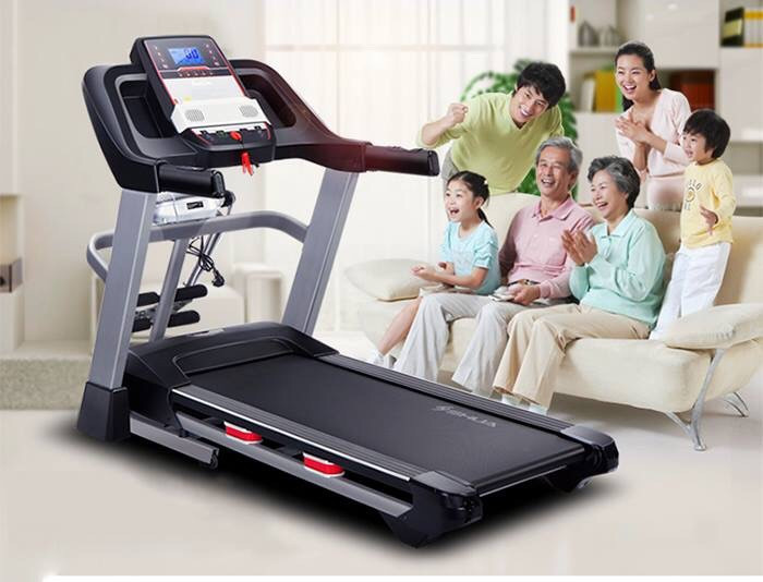 So sánh đặc điểm máy chạy bộ đa năng và đơn năng