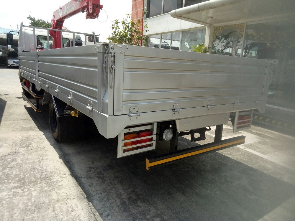 xe tải gắn cẩu Hino FC9jlsw 5 tấn
