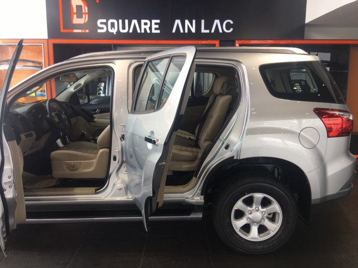 Báo giá xe Isuzu Mu-X 2018 mới nhất(1)