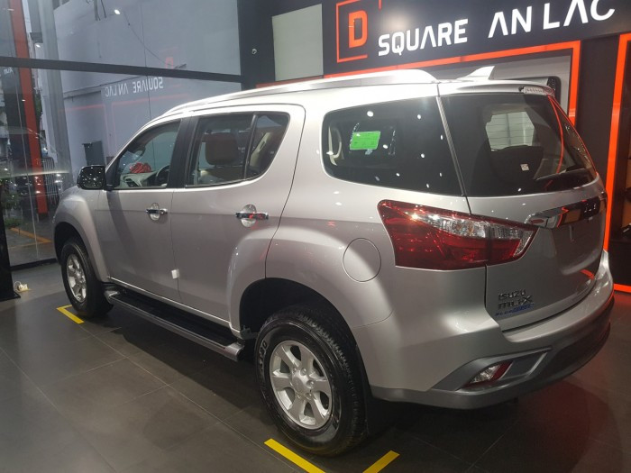 Báo giá xe Isuzu Mu-X 2018 mới nhất(2)