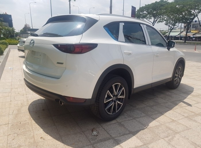 Đánh giá chi tiết xe Mazda CX-5 2018(11)