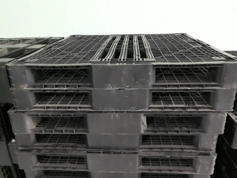 kích thước pallet nhựa cũ 1100x1100x120mm - 1