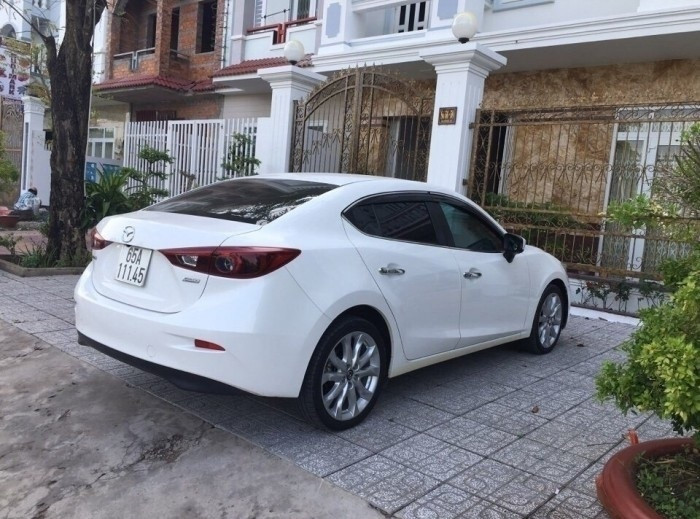 Những chiếc ô tô cũ nên mua nhất của Mazda - Dòng xe chất lượng thuộc sedan hạng B