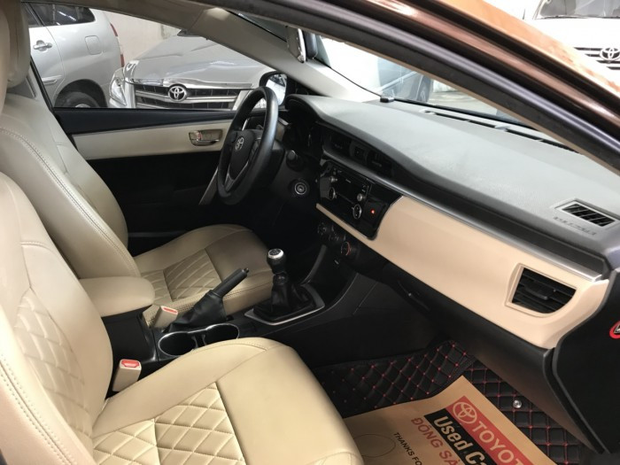 Thông tin xe Toyota Altis 1.8 số sàn 2014