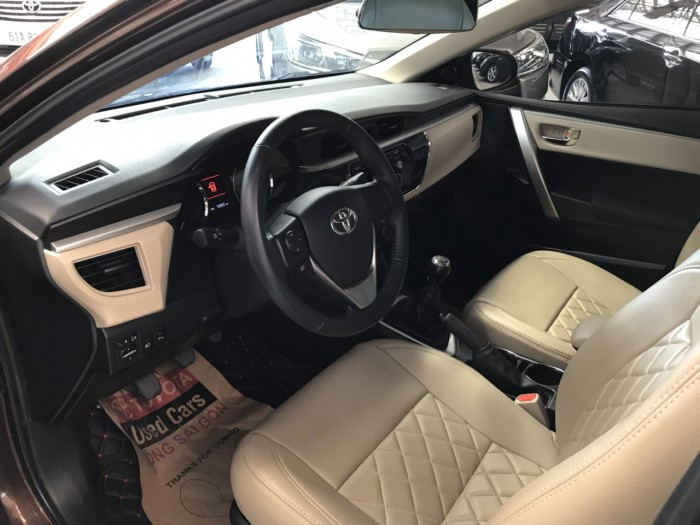 Thông tin xe Toyota Altis 1.8 số sàn 2014
