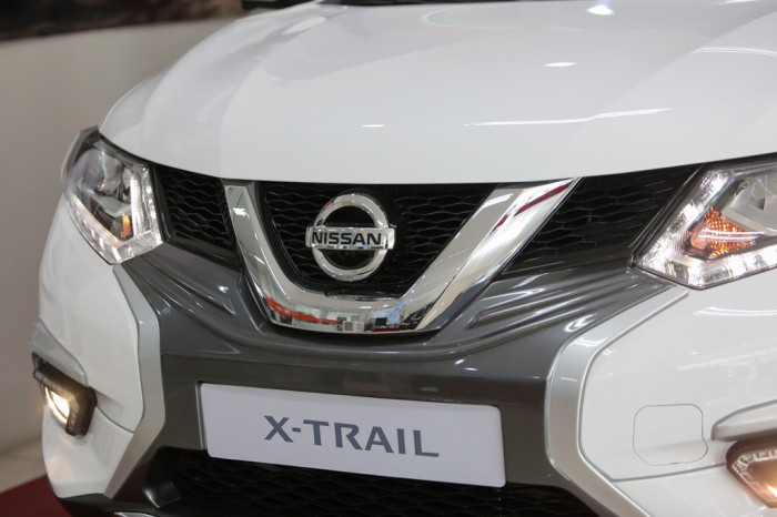Nissan X-Trail 2018 giá bao nhiêu?
