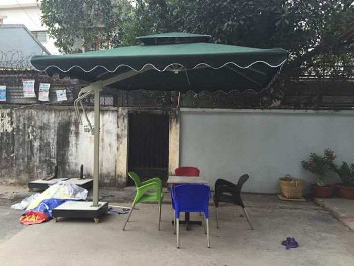 Những mẫu dù che nắng, che mưa giá rẻ TPHCM