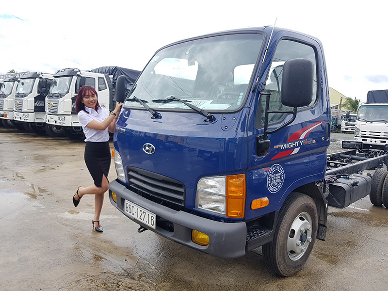 Đại lý bán xe tải Hyundai 2T5 thùng dài, xe tải Hyundai N250SL thùng dài 4.3 mét