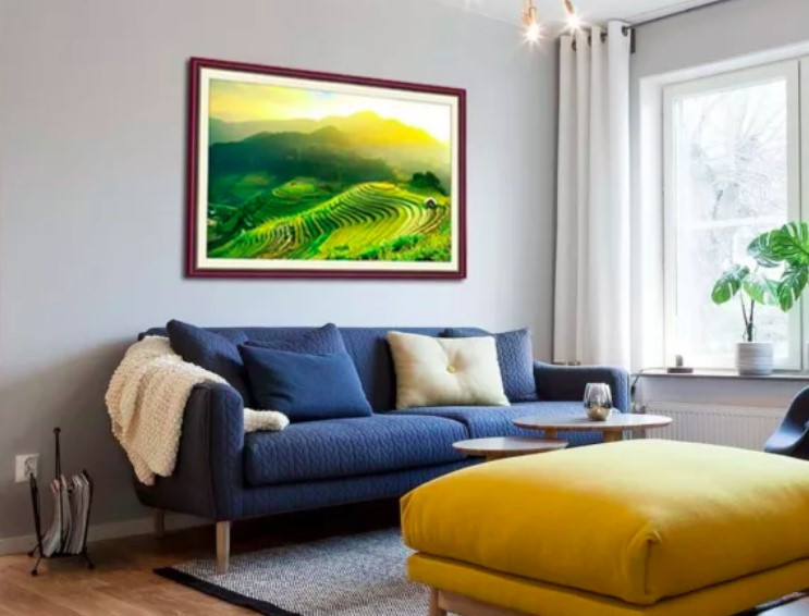 Trang trí nội thất hiện đại cùng tranh sơn thủy treo phòng khách
