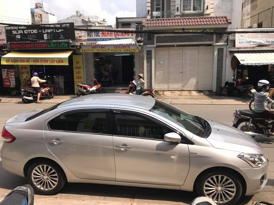 Hướng dẫn lái xe ô tô tiết kiệm nhiên liệu