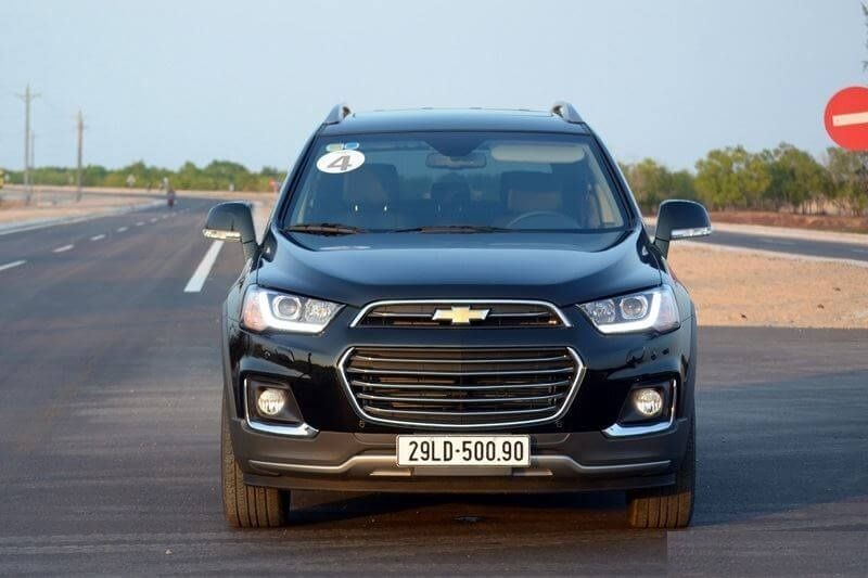Đánh giá Chevrolet Captiva Revv (2)