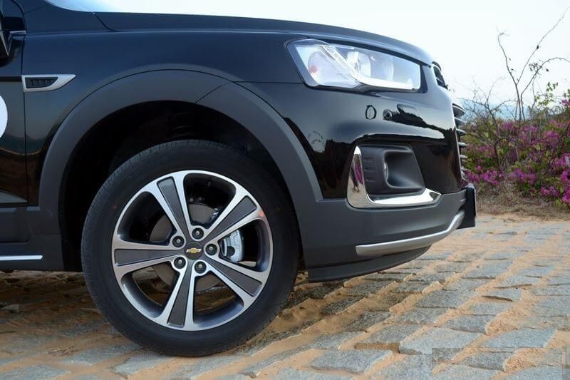 Đánh giá Chevrolet Captiva Revv (5)