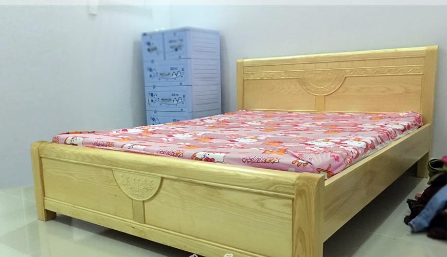Nhược điểm và ưu điểm của giường ngủ gỗ tự nhiên và giường ngủ gỗ công nghiệp