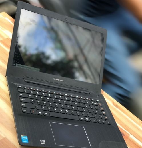 Nên mua máy tính bảng hay mua laptop