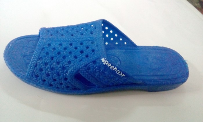 Những điều thú vị từ dép tổ ong huyền thoại, bền, rẻ, chất lượng(3)