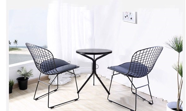 Những mẫu bàn ghế ban công ngoài trời đẹp, hiện đại giá tốt cho căn hộ(1)