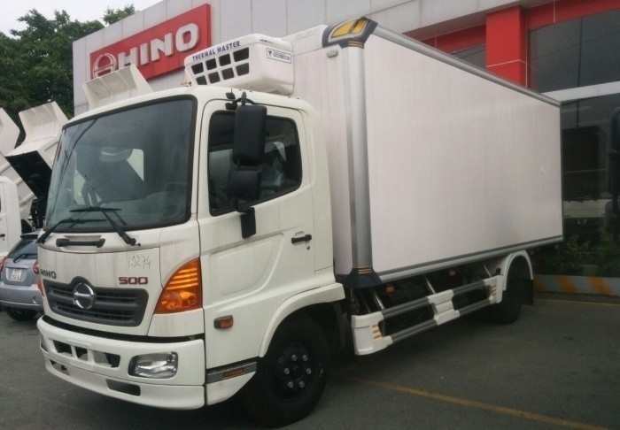 Hino Motors Việt Nam giới thiệu dòng xe tải đạt chuẩn Euro 4(1)