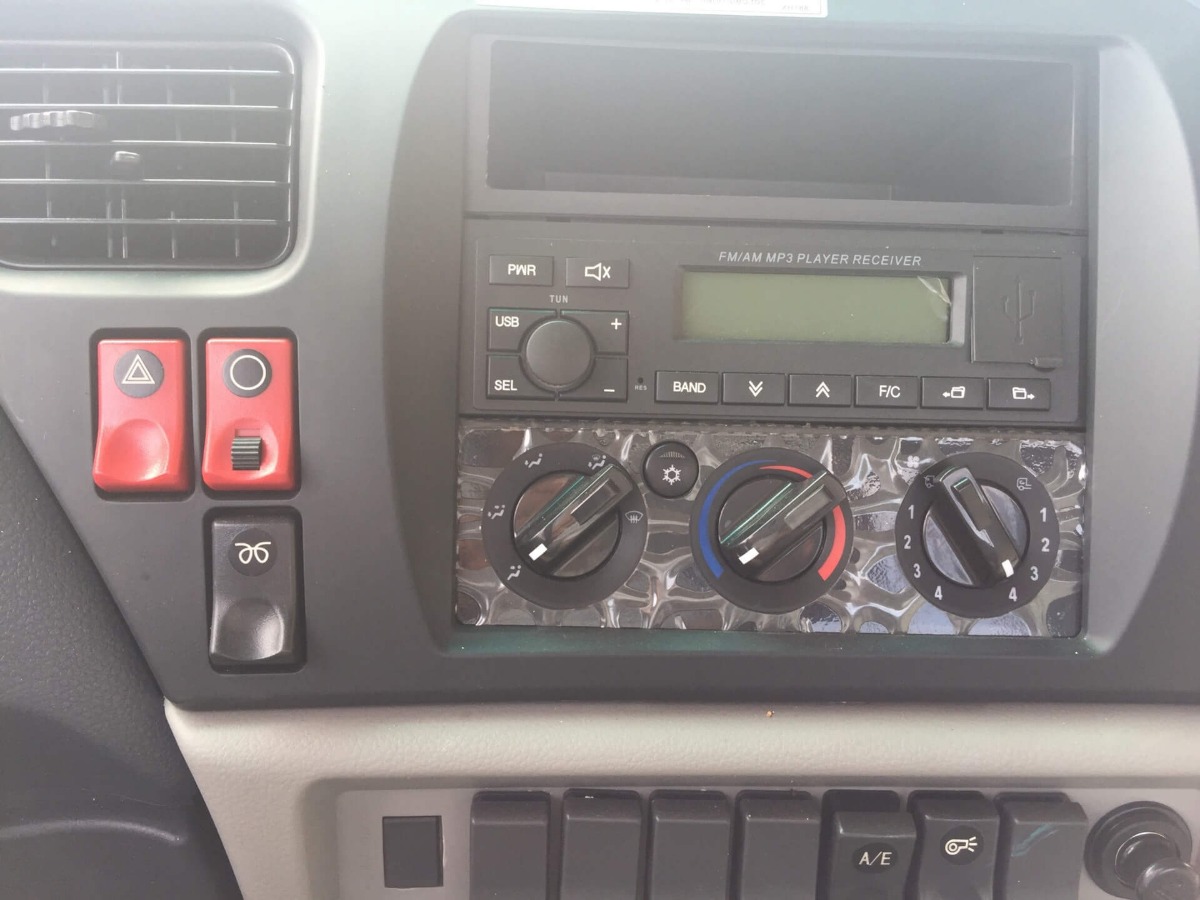 trang bị xe tải dongfeng b170 hoàng huy