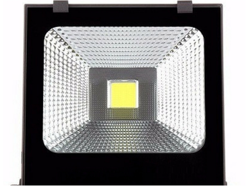 Đèn pha led chất lượng cho công trình